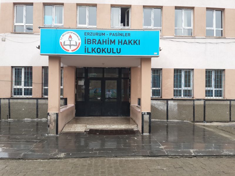 İbrahim Hakkı İlkokulu 