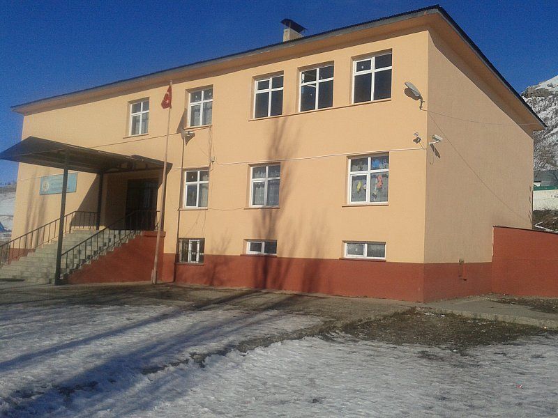 Milli Egemenlik Ortaokulu 