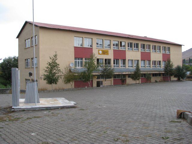 Şenkaya Anadolu Lisesi 