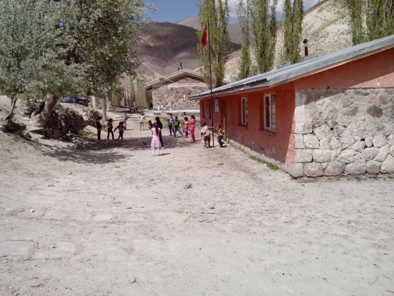 İğdeli İlkokulu 