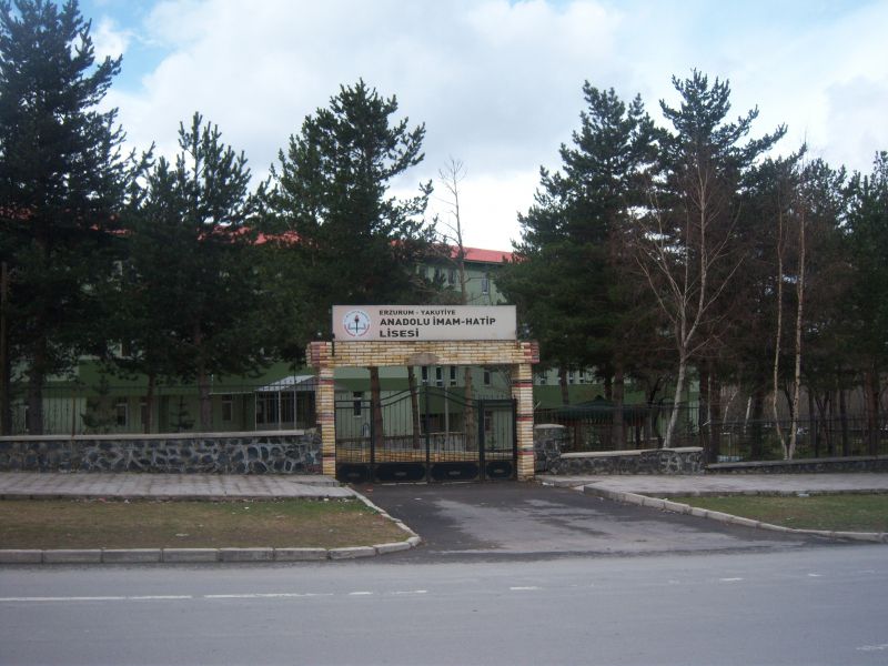 Erzurum Anadolu İmam Hatip Lisesi 