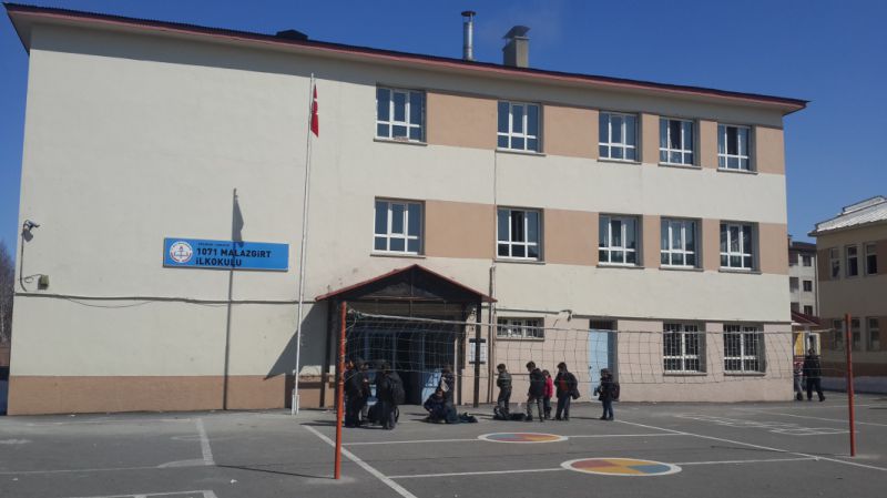 1071 Malazgirt İlkokulu 