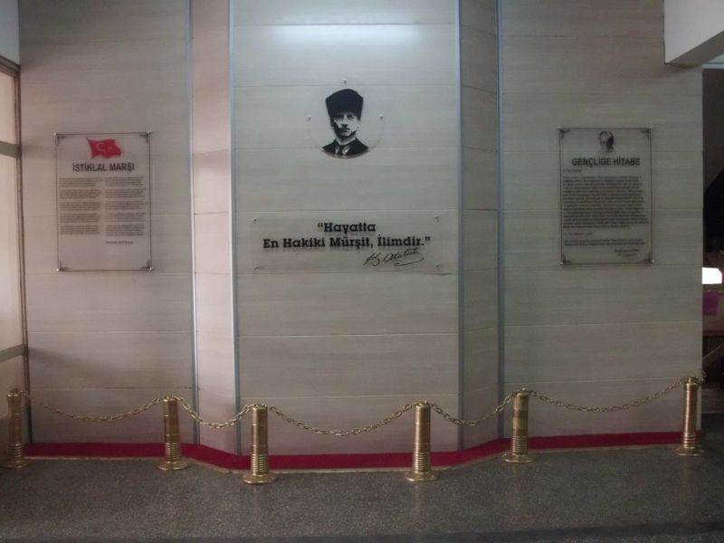 Sabancı Ortaokulu 