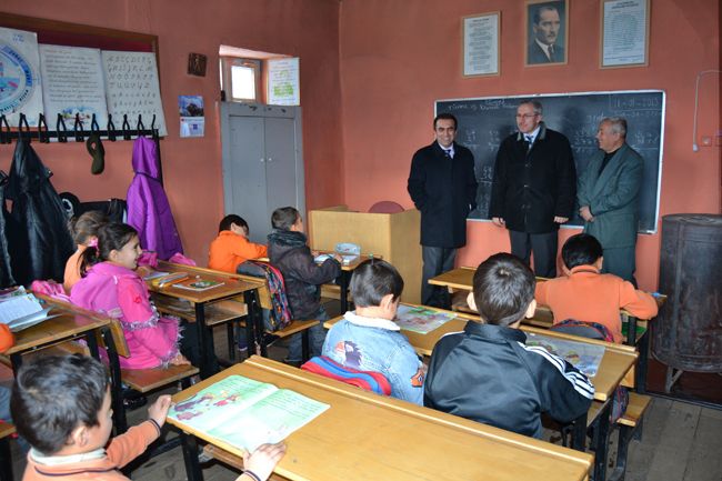 Karacaören İlkokulu 