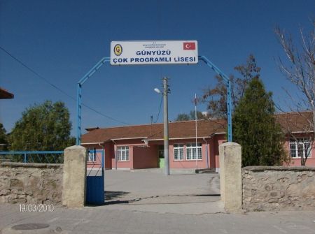 Günyüzü Çok Programlı Anadolu Lisesi 