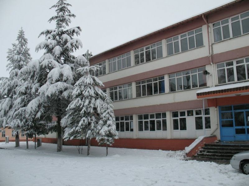 Yunus Emre Anadolu Lisesi 