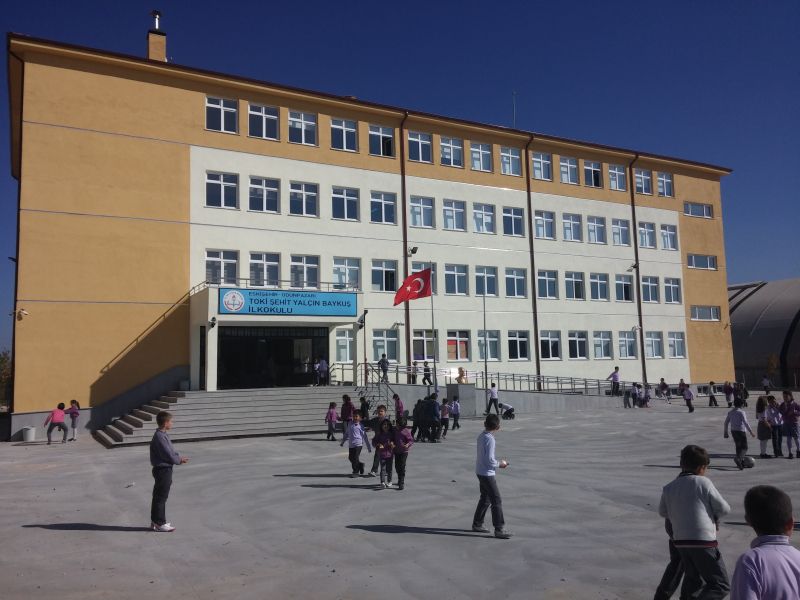 Toki Ümit Yaşar Oğuzcan Ortaokulu 