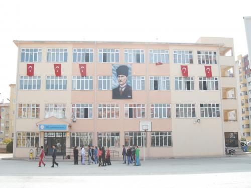 Ahmet Sezer Ortaokulu 