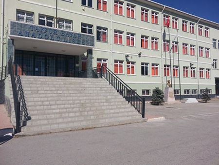 Tayfur Bayar Anadolu Lisesi 