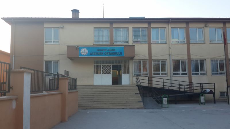 Atatürk Ortaokulu 
