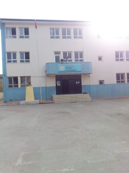 Merkez Ortaokulu 