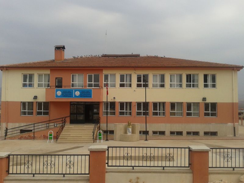 Taşdeğirmen Şehit İbrahim Darıcı Ortaokulu 