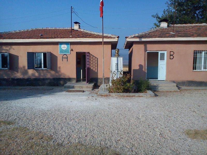 Akınyolu Cumhuriyet İlkokulu 