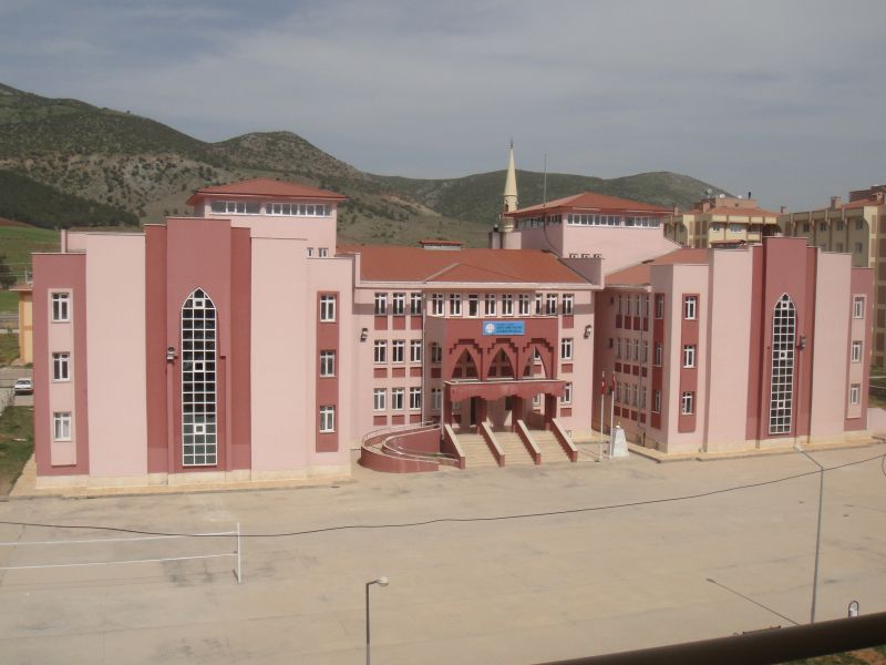 İslahiye Şehit İsmet Kayar Ortaokulu 