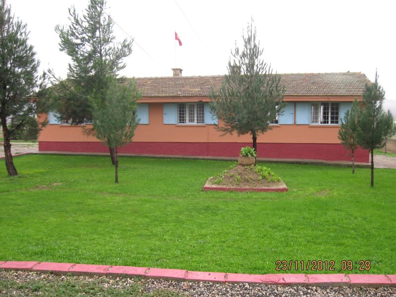 Akçaköy İlkokulu 