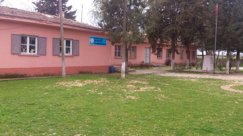 Alaçalı İlkokulu 