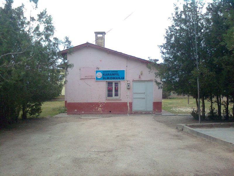 Karanfil İlkokulu 