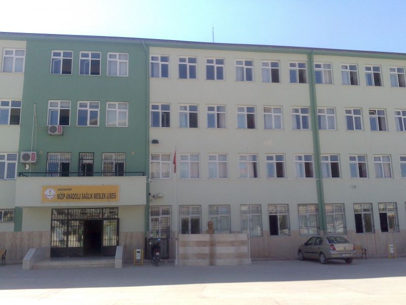 İbn - İ Sina Mesleki Ve Teknik Anadolu Lisesi 
