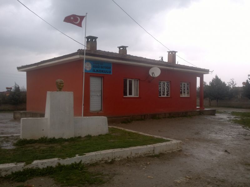 Aşağı Bayındır İlkokulu 