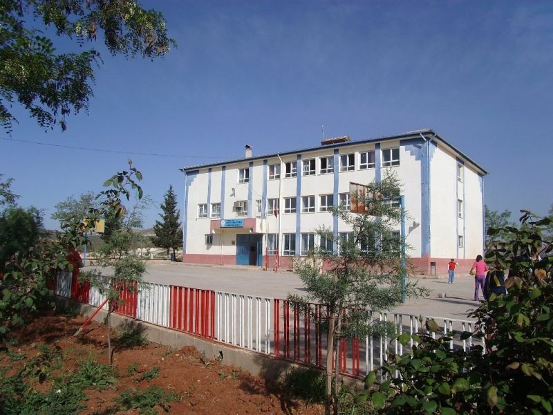 Hatice Kamil Pekmez Ortaokulu 