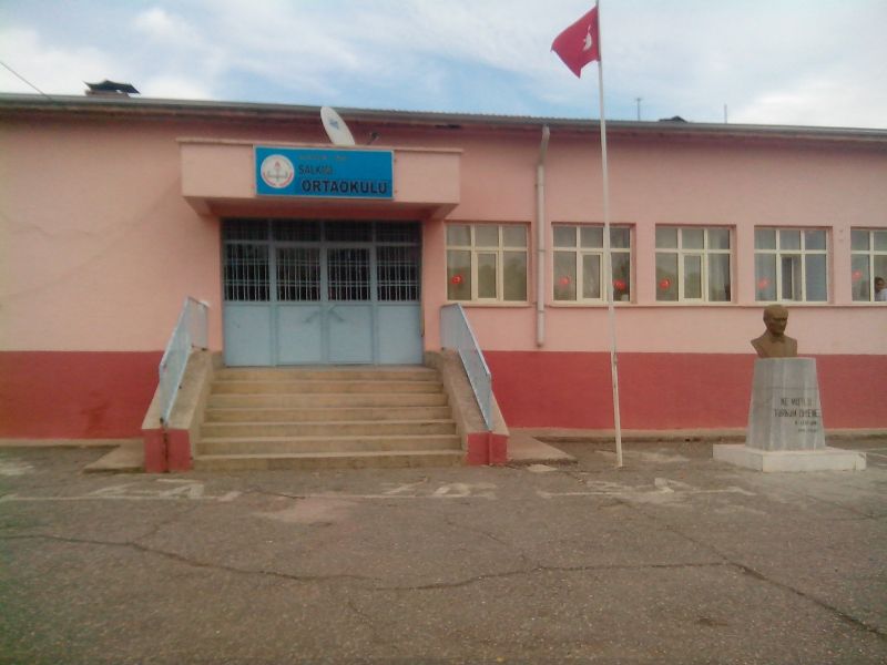 Salkım Ortaokulu 