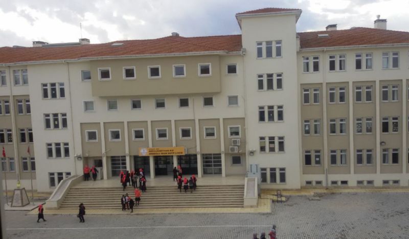 Abdulhamithan Kiz Anadolu İmam Hatip Lisesi 