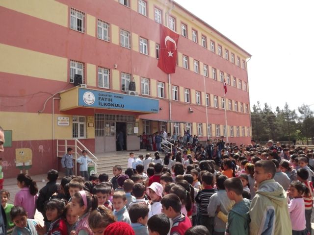 Fatih İlkokulu 
