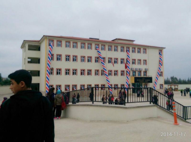 Feyzullah Yıldırır Anadolu Lisesi 
