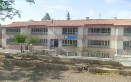 Şehit Karayılan İlkokulu 