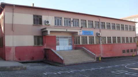 Vehbi Dai Ortaokulu 