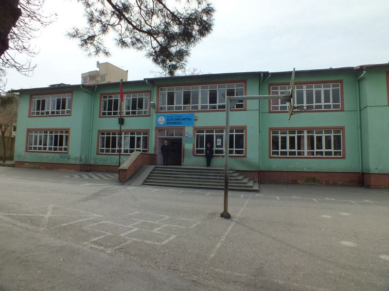 Aliye Ömer Battal Ortaokulu 