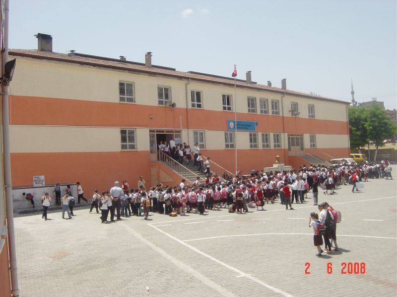 Mehmet Küçükparmak İlkokulu 