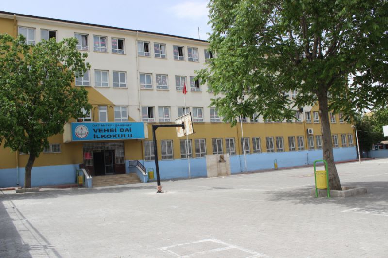 Vehbi Dai İlkokulu 