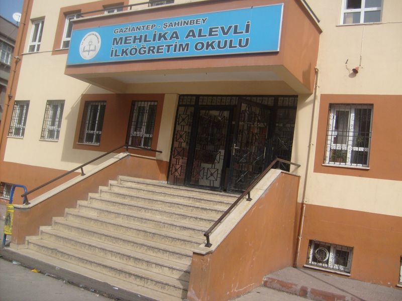 Mehlika Alevli Ortaokulu 