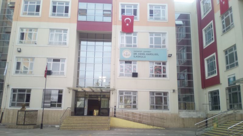 Dr.cemil Karslıgil İlkokulu 