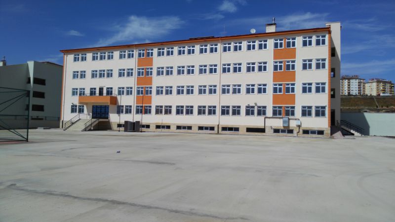 Abdülhamit Han İlkokulu 