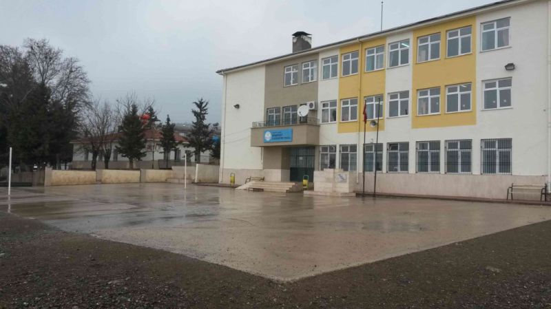 Sirasöğüt Ortaokulu 