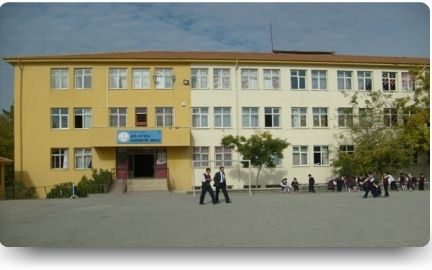 Adil Ceydeli Ortaokulu 