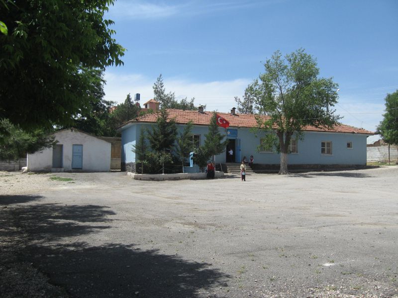 Muhacirosman İlkokulu 
