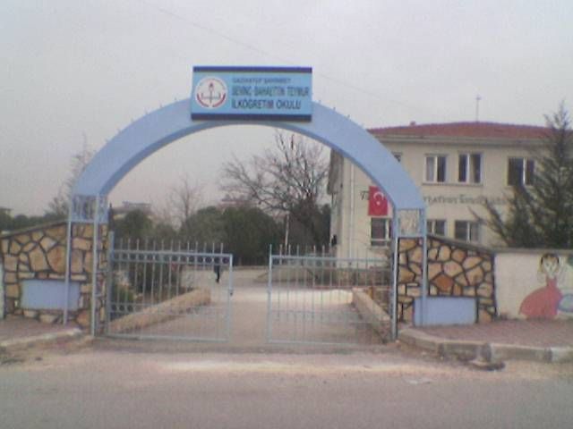 Sevinç Bahattin Teymur Ortaokulu 