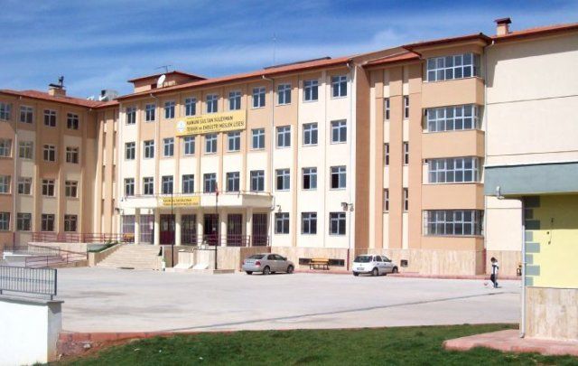 Kanuni Sultan Süleyman Mesleki Ve Teknik Anadolu Lisesi 