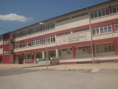 Necip Fazıl Kısakürek Anadolu Lisesi 