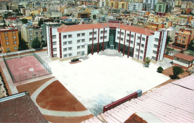 Nuriye-Vasıf Onat Kız Anadolu Lisesi 