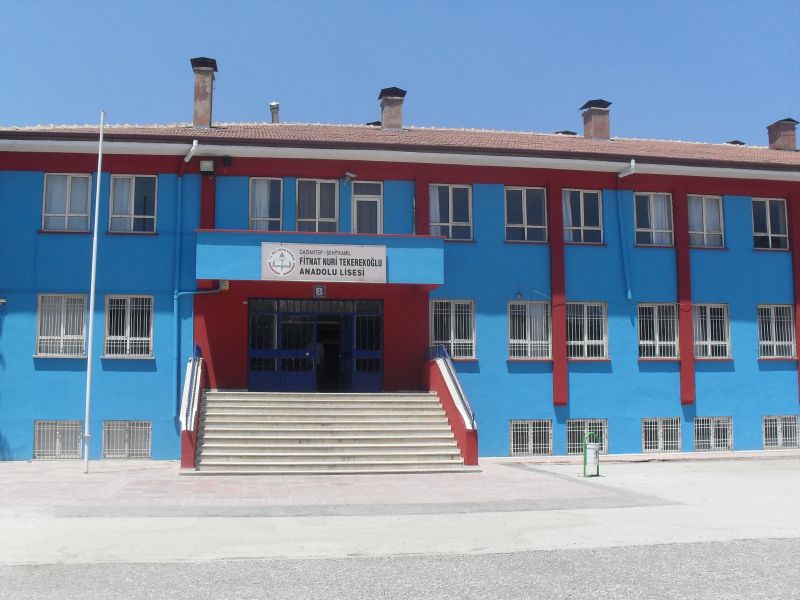 Fitnat Nuri Tekerekoğlu Anadolu Lisesi 