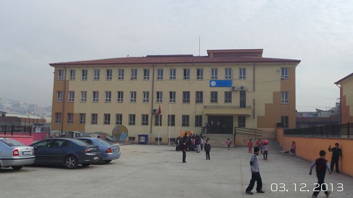 Samiye Teymur Emine Ulusoy İlkokulu 