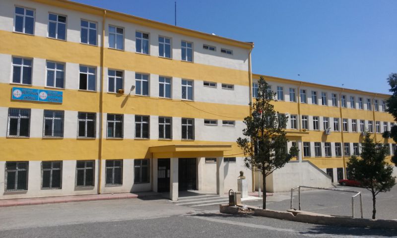 Mete Uygun Ortaokulu 
