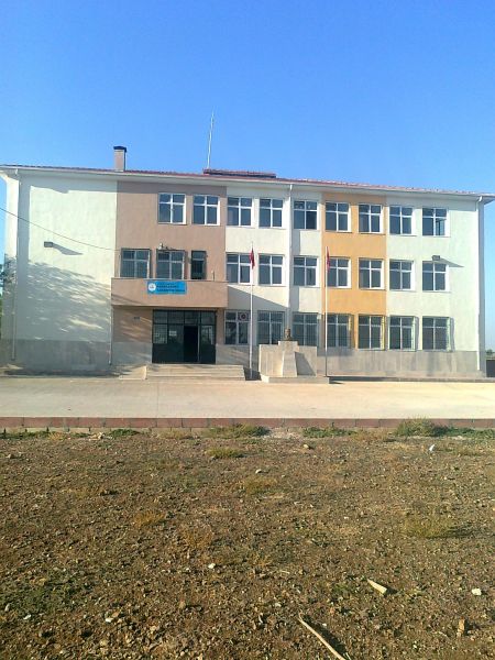 Karacaburç İlkokulu 