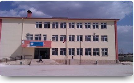 Yalangoz Ortaokulu 