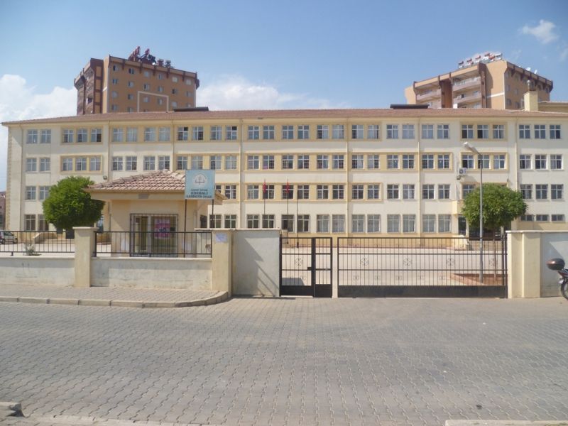 Edebali İlkokulu 