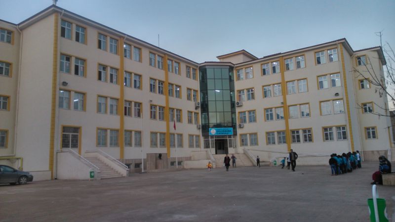 Dülükbaba İlkokulu 